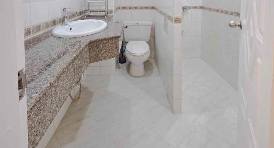 For sale studio condo in South Pattaya, Pattaya