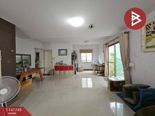 For sale 3 bedrooms house in Si Racha, Chonburi