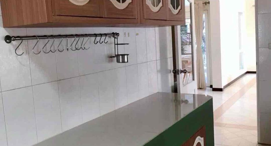 出租 3 卧室 独立屋 在 Lam Luk Ka, Pathum Thani