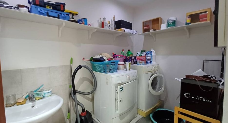 For rent 3 bedrooms villa in East Pattaya, Pattaya