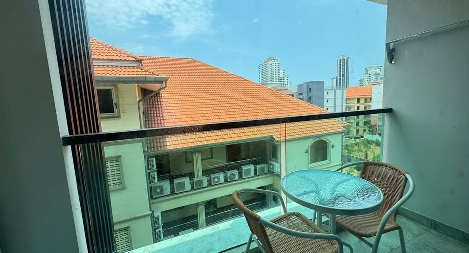 Condo en alquiler de 2 habitaciones en Pratumnak, Pattaya