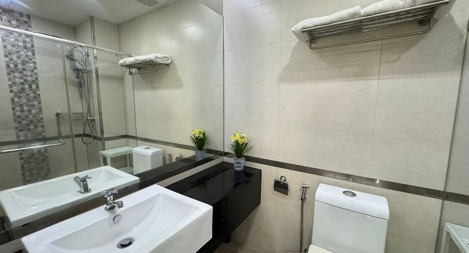 Condo en alquiler de 2 habitaciones en Pratumnak, Pattaya