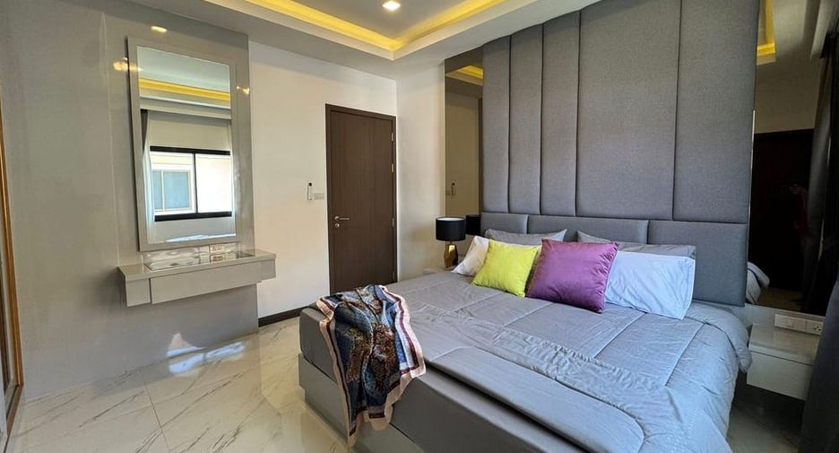 For sale 6 bedrooms villa in Jomtien, Pattaya