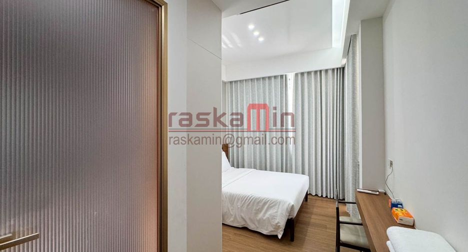 À vendre 5 chambres villa à North Pattaya, Pattaya
