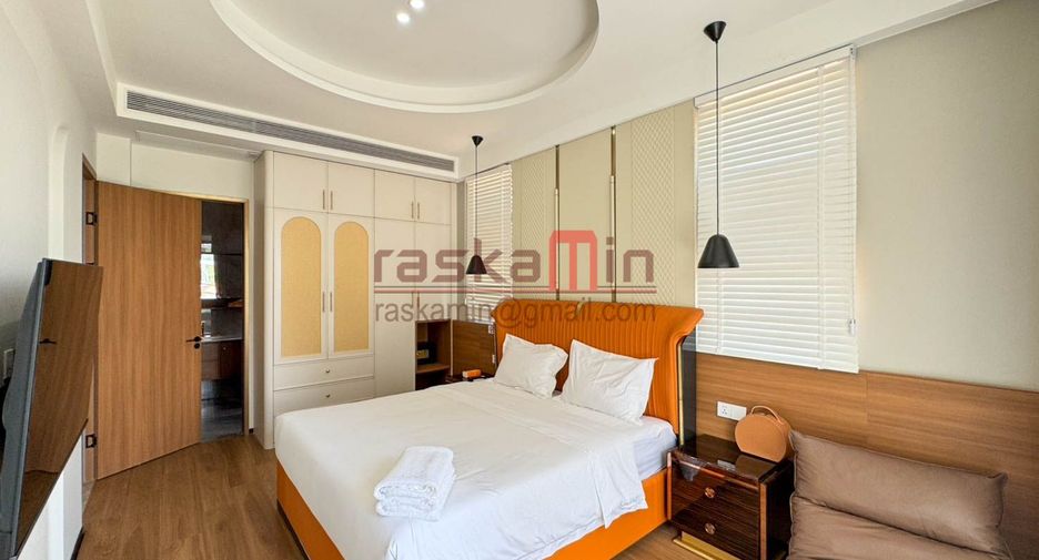 À vendre 5 chambres villa à North Pattaya, Pattaya