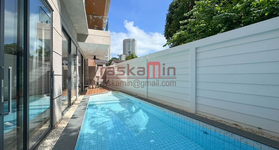 À vendre 5 chambres villa à North Pattaya, Pattaya