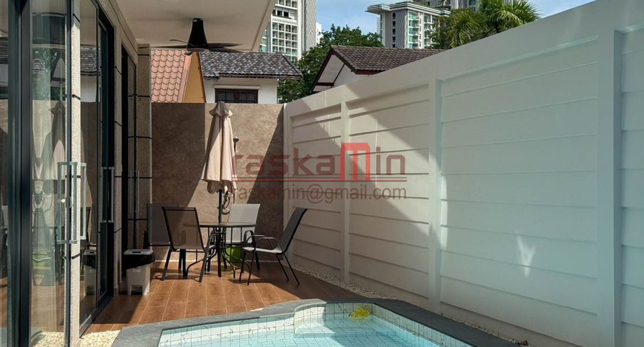 À vendre 5 chambres villa à North Pattaya, Pattaya