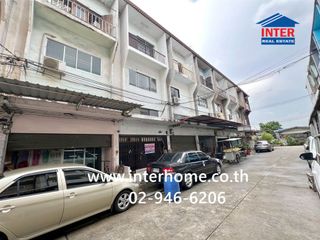 ขาย 4 ห้องนอน พื้นที่ค้าปลีก ใน คันนายาว, กรุงเทพฯ