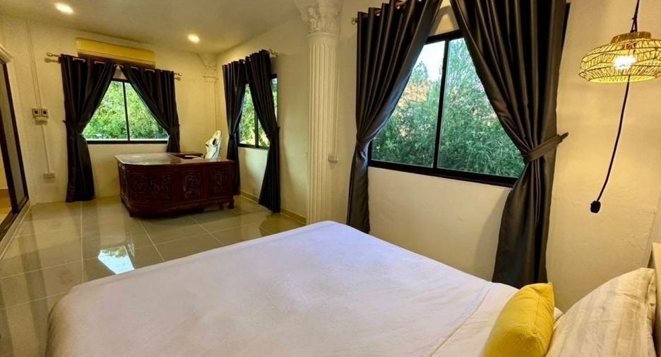 À louer 5 chambres maison à Jomtien, Pattaya