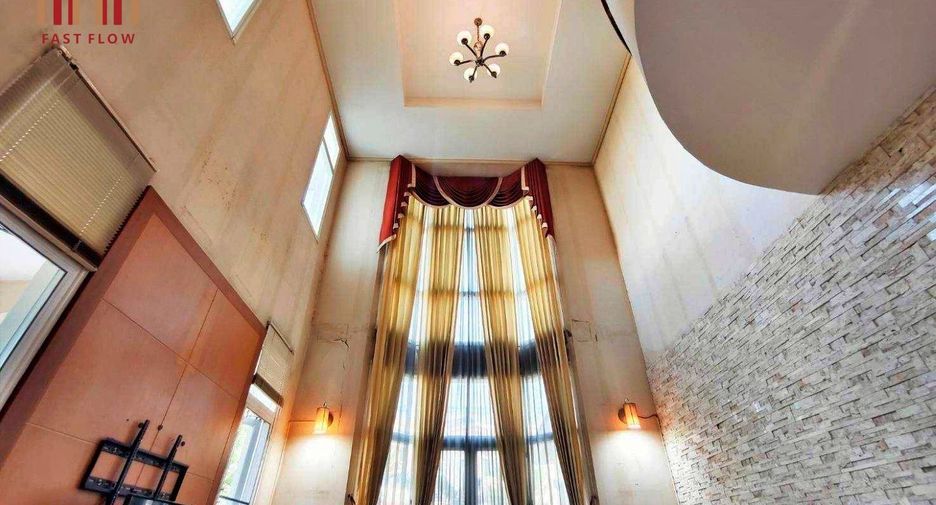 Haus zum Kauf mit 3 Zimmer in Thanyaburi, Pathum Thani