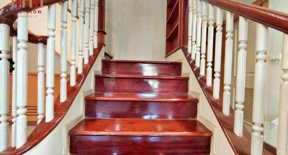 Haus zum Kauf mit 3 Zimmer in Thanyaburi, Pathum Thani