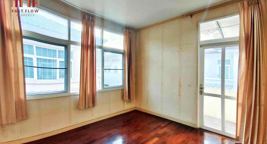 Haus zum Kauf mit 3 Zimmer in Thanyaburi, Pathum Thani