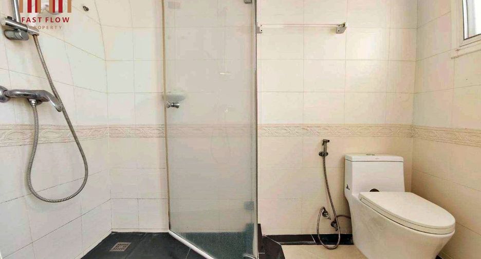 Haus zum Kauf mit 3 Zimmer in Thanyaburi, Pathum Thani
