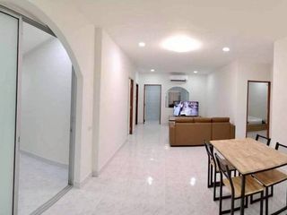 À louer 5 chambres maison à Bang Lamung, Chonburi