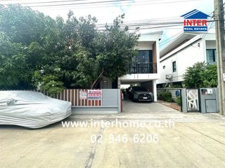 For sale 3 bedrooms house in Bang Sao Thong, Samut Prakan