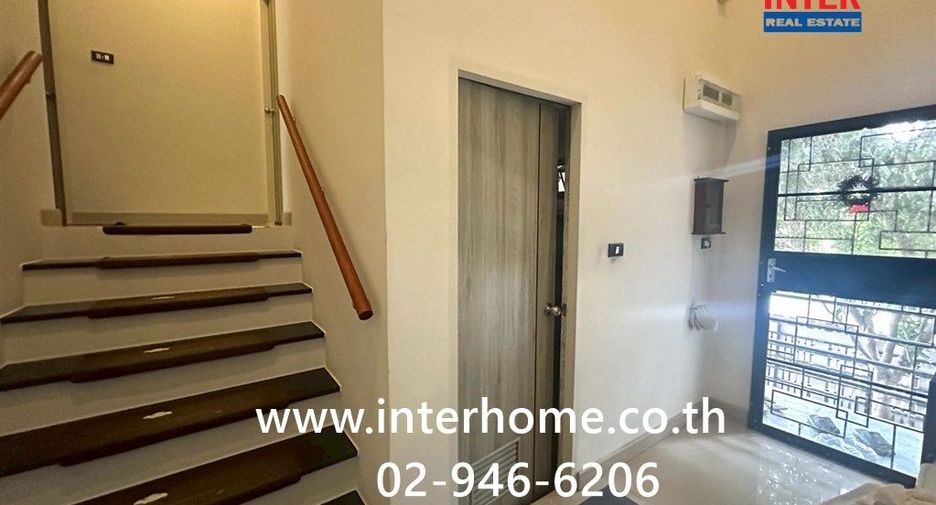 For sale 3 bedrooms house in Bang Sao Thong, Samut Prakan