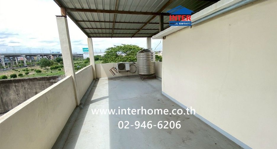Local comercial en venta de 4 habitaciones en Bang Khun Thian, Bangkok
