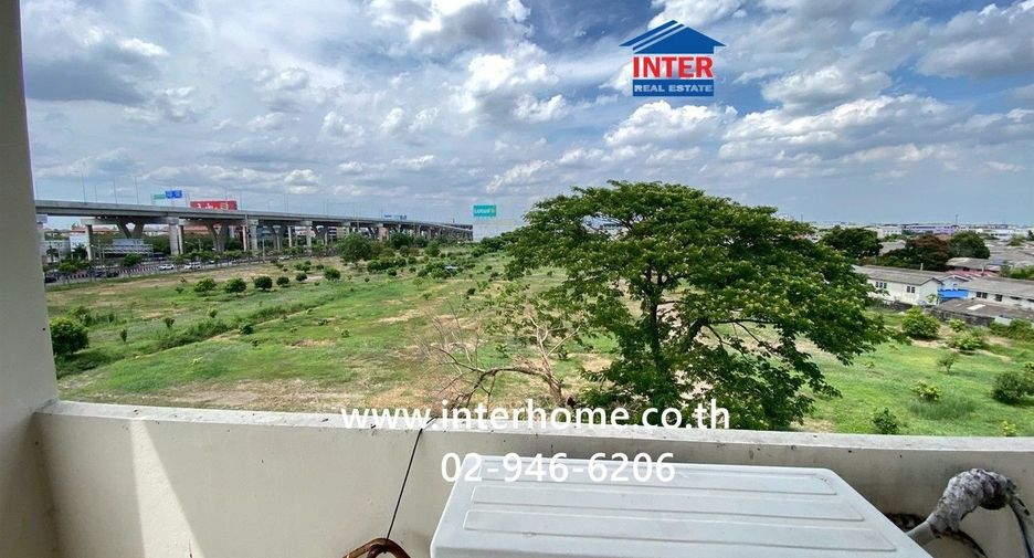 Local comercial en venta de 4 habitaciones en Bang Khun Thian, Bangkok
