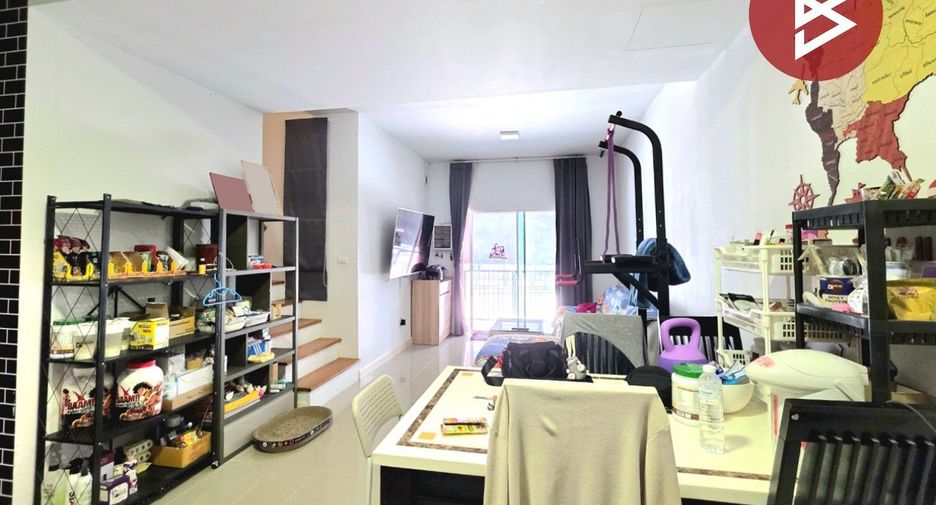 For sale 3 bedrooms townhouse in Mueang Nonthaburi, Nonthaburi