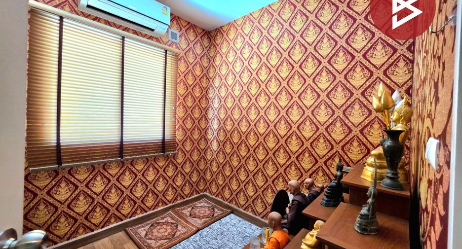 For sale 3 bedrooms townhouse in Mueang Nonthaburi, Nonthaburi