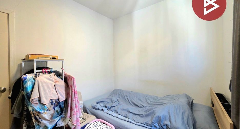 For sale 3 bedrooms townhouse in Mueang Nonthaburi, Nonthaburi