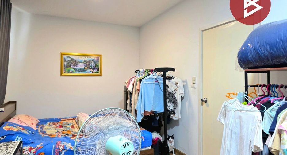 For sale 3 bedrooms townhouse in Mueang Nonthaburi, Nonthaburi