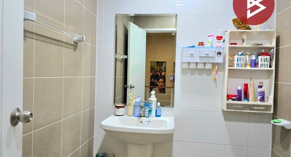 For sale 3 bedrooms townhouse in Mueang Nonthaburi, Nonthaburi
