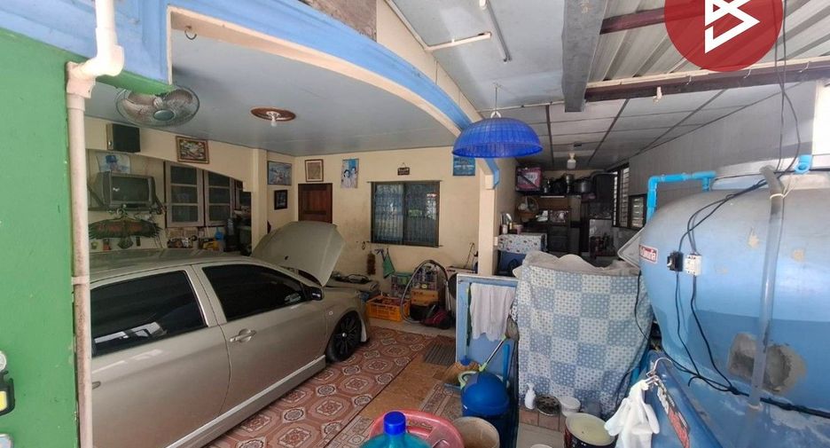 Reihenhaus zum Kauf mit 3 Zimmer in Mueang Samut Songkhram, Samut Songkhram