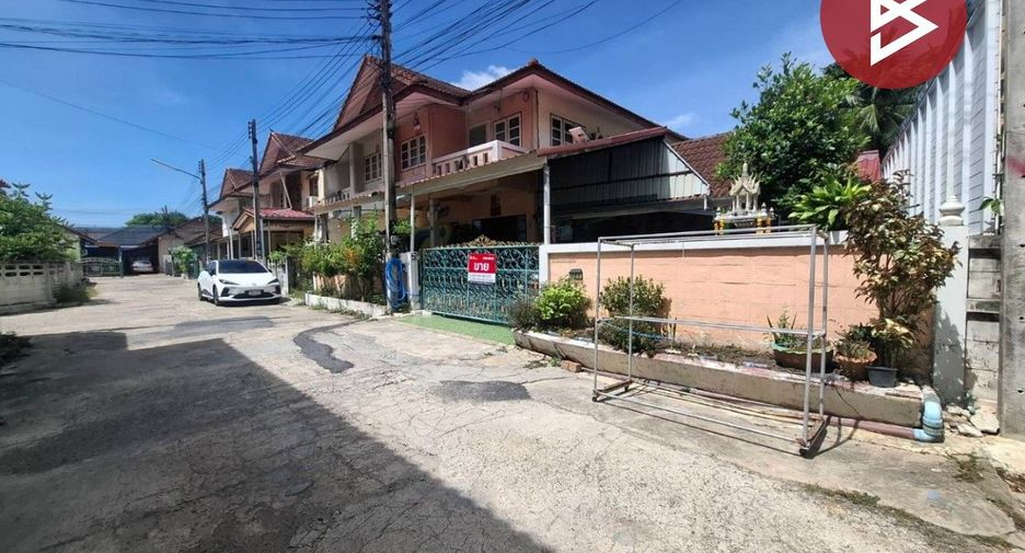 Reihenhaus zum Kauf mit 3 Zimmer in Mueang Samut Songkhram, Samut Songkhram