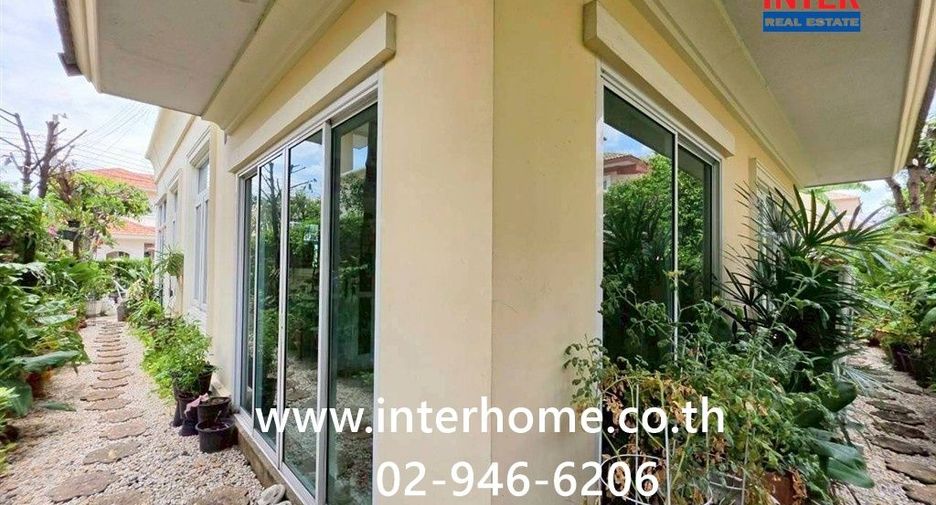Haus zum Kauf mit 3 Zimmer in Bang Bua Thong, Nonthaburi
