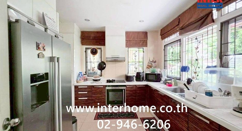 Haus zum Kauf mit 3 Zimmer in Bang Bua Thong, Nonthaburi