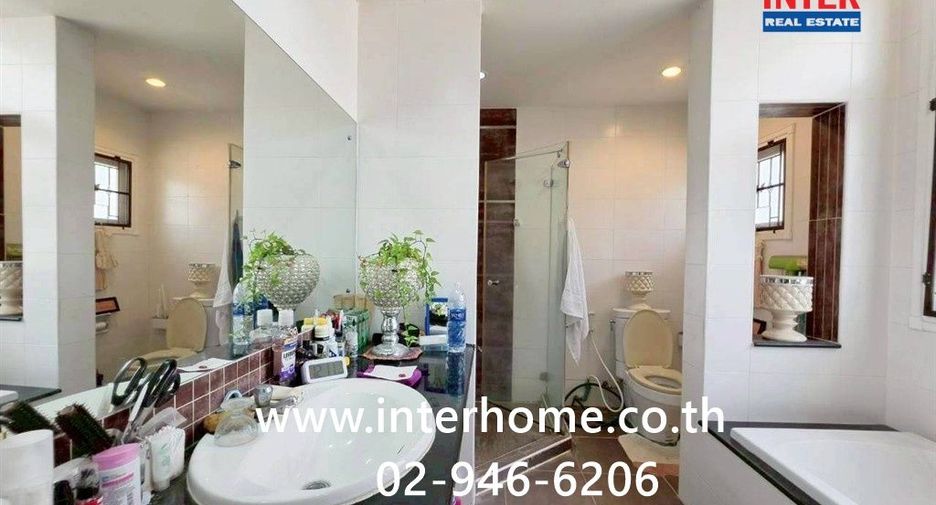 Haus zum Kauf mit 3 Zimmer in Bang Bua Thong, Nonthaburi