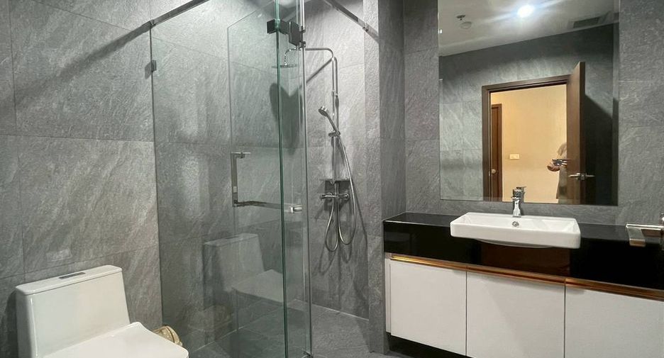 For rent 3 bedrooms condo in Mueang Chiang Mai, Chiang Mai