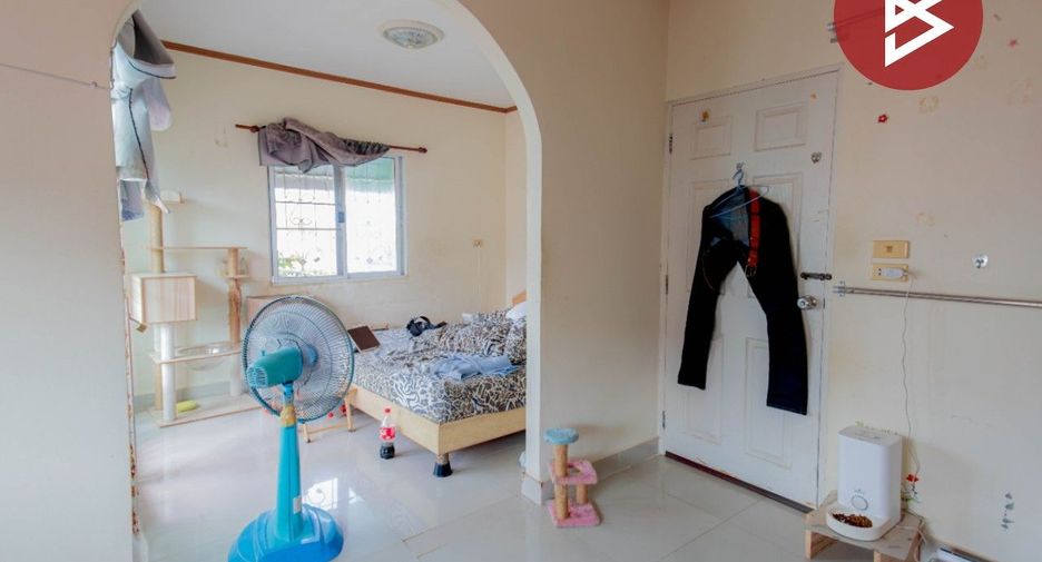 For sale 3 bedrooms townhouse in Phra Samut Chedi, Samut Prakan