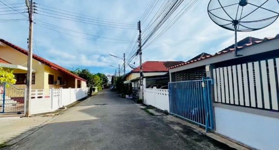 For sale 2 bedrooms townhouse in Mueang Samut Songkhram, Samut Songkhram