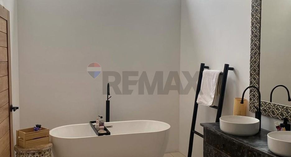 For sale 5 bedrooms villa in Ko Samui, Surat Thani