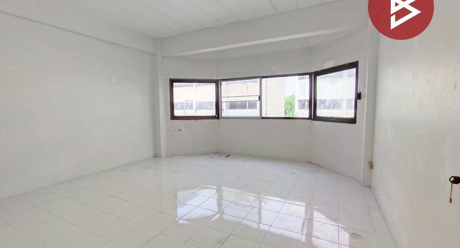 出售 4 卧室 商业空间 在 Mueang Nonthaburi, Nonthaburi