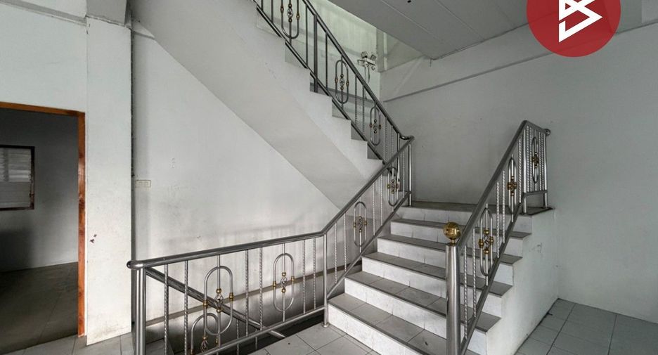 Gewerbefläche zum Kauf in Thung Khru, Bangkok