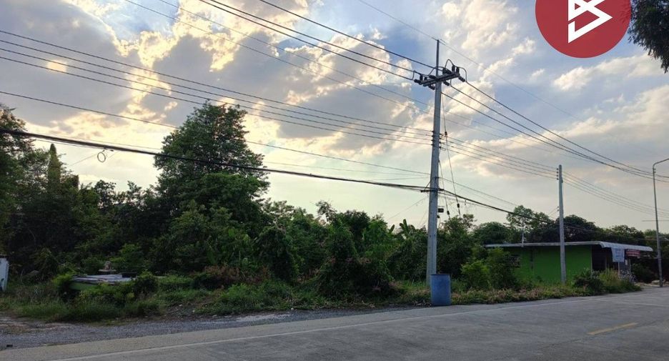 For sale land in Sam Khok, Pathum Thani