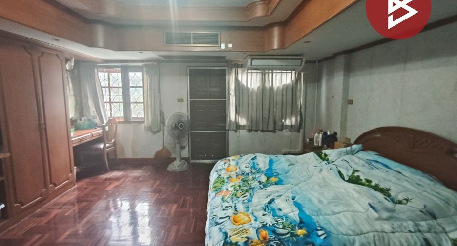 For sale 3 bedrooms townhouse in Bang Phli, Samut Prakan