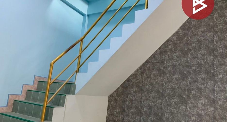 Casa adosada en venta de 2 habitaciones en Mueang Samut Prakan, Samut Prakan