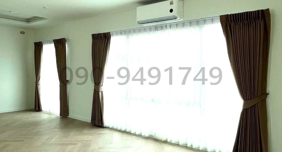 Gewerbefläche zur Miete mit 2 Zimmer in Lat Phrao, Bangkok