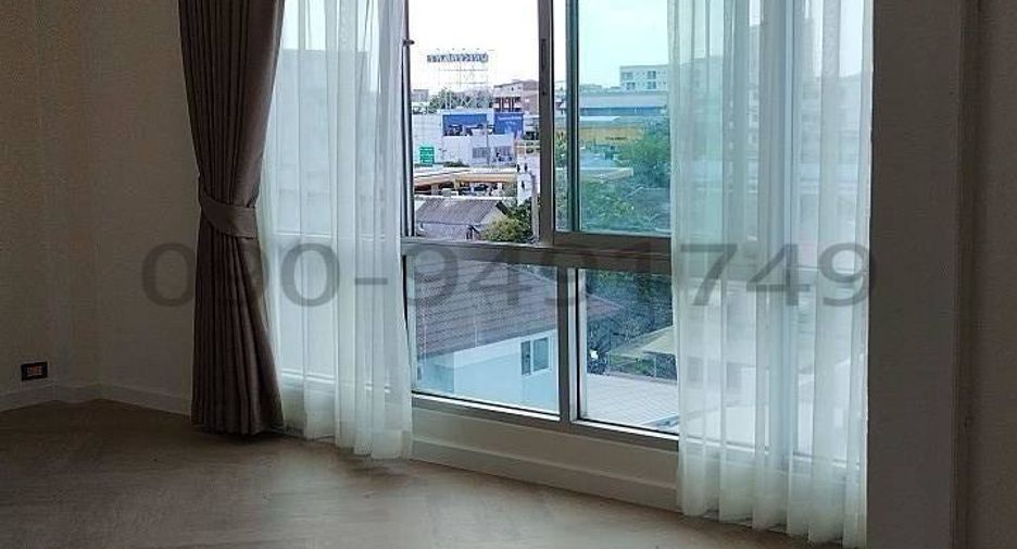 Gewerbefläche zur Miete mit 2 Zimmer in Lat Phrao, Bangkok