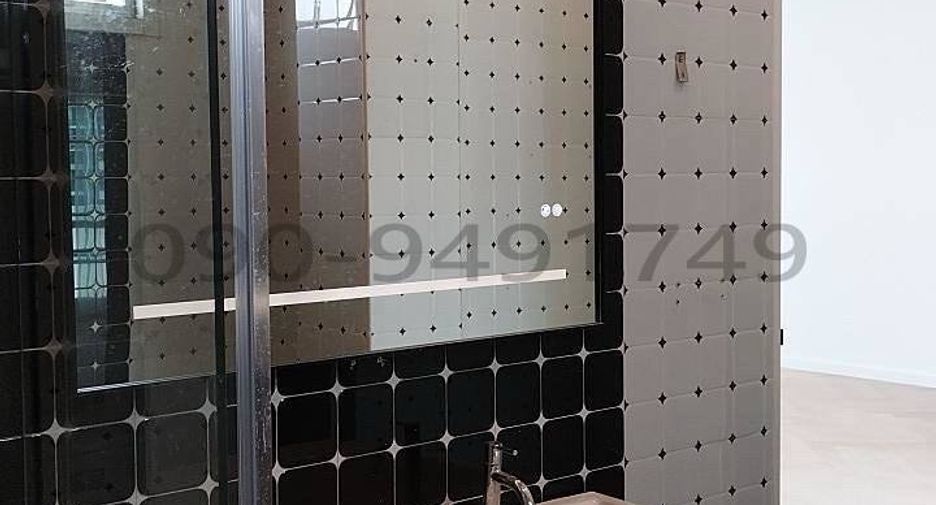 Gewerbefläche zur Miete mit 2 Zimmer in Lat Phrao, Bangkok