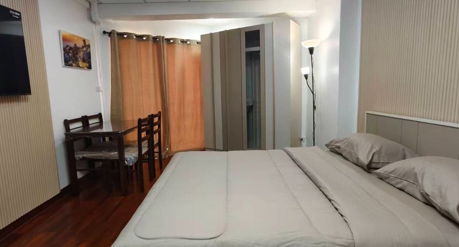 For rent and for sale studio condo in Jomtien, Pattaya