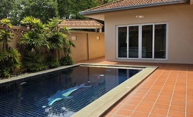 For rent and for sale 3 bedrooms villa in Huay Yai, Pattaya