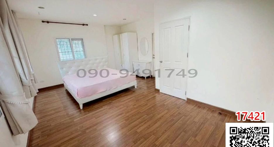 For rent 3 bedrooms townhouse in Bueng Kum, Bangkok