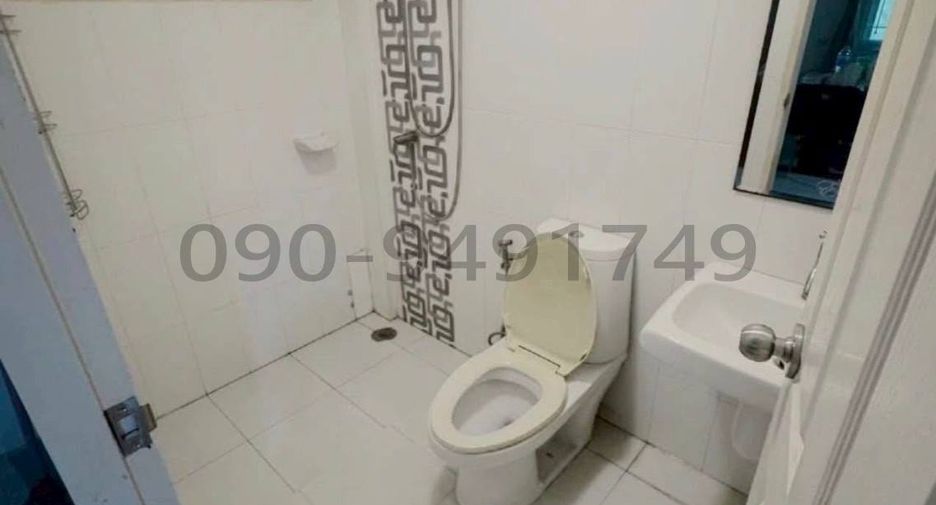 For rent 3 bedrooms townhouse in Bueng Kum, Bangkok