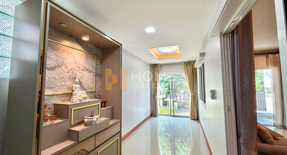 For sale 4 bedrooms house in Pak Kret, Nonthaburi