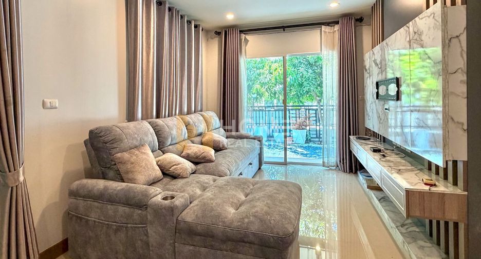For sale 4 bedrooms house in Pak Kret, Nonthaburi